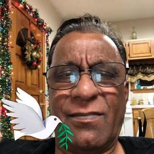 Meet your Posher, Deochand